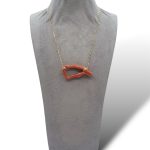 Collana 1 Filo In Corallo Sciacca Con Creola, un gioiello made in italy di Patricia Oro Creations, perfetto per un'idea regalo preziosa.
