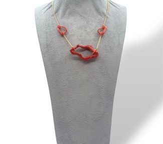 Splendida Collana in Corallo Sciacca con Creole, un gioiello made in italy di Patricia Oro Creations, perfetto per un'idea regalo preziosa.