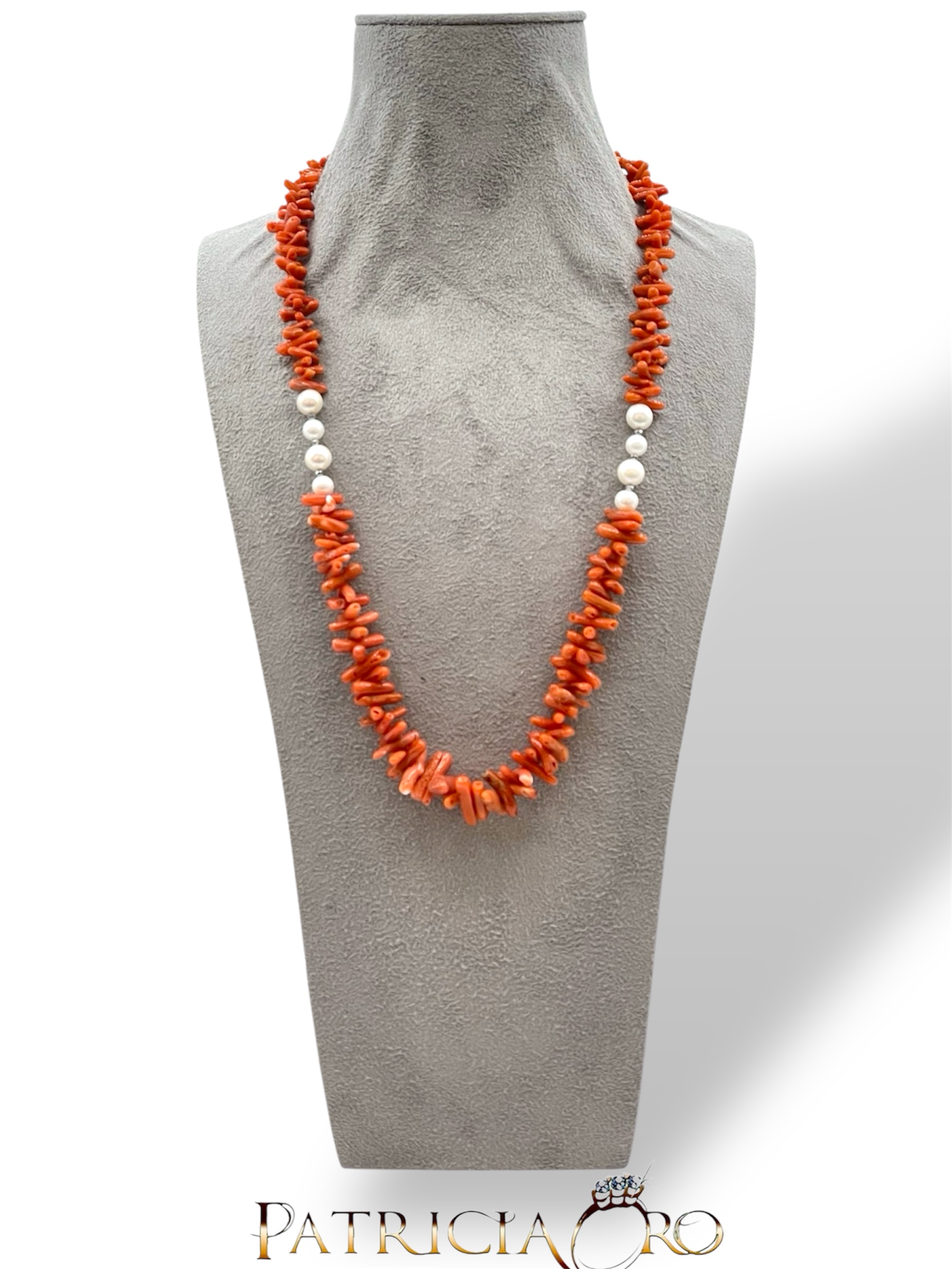Splendida Collana Corallo Sciacca con Perle, un gioiello made in italy di Patricia Oro Creations, perfetto per un'idea regalo preziosa.