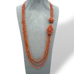 Splendida collana da donna in corallo firmata Patricia Oro Creations, un gioiello made in italy di alta gioielleria.