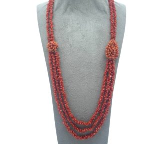 Splendida collana da donna in Corallo Sciacca, un gioiello made in Italy di Patricia Oro Creations, perfetto per un'idea regalo preziosa.