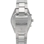 Scopri l'Orologio Maserati Competizione, un gioiello di lusso che incarna l'eleganza e la raffinatezza. Perfetto per chi cerca un accessorio di alta classe. (Vista 4)