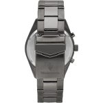 Scopri l'Orologio Maserati Competizione, un gioiello di lusso che incarna l'eleganza e la sportività. Perfetto per chi cerca un accessorio di alta classe. (Vista 3)