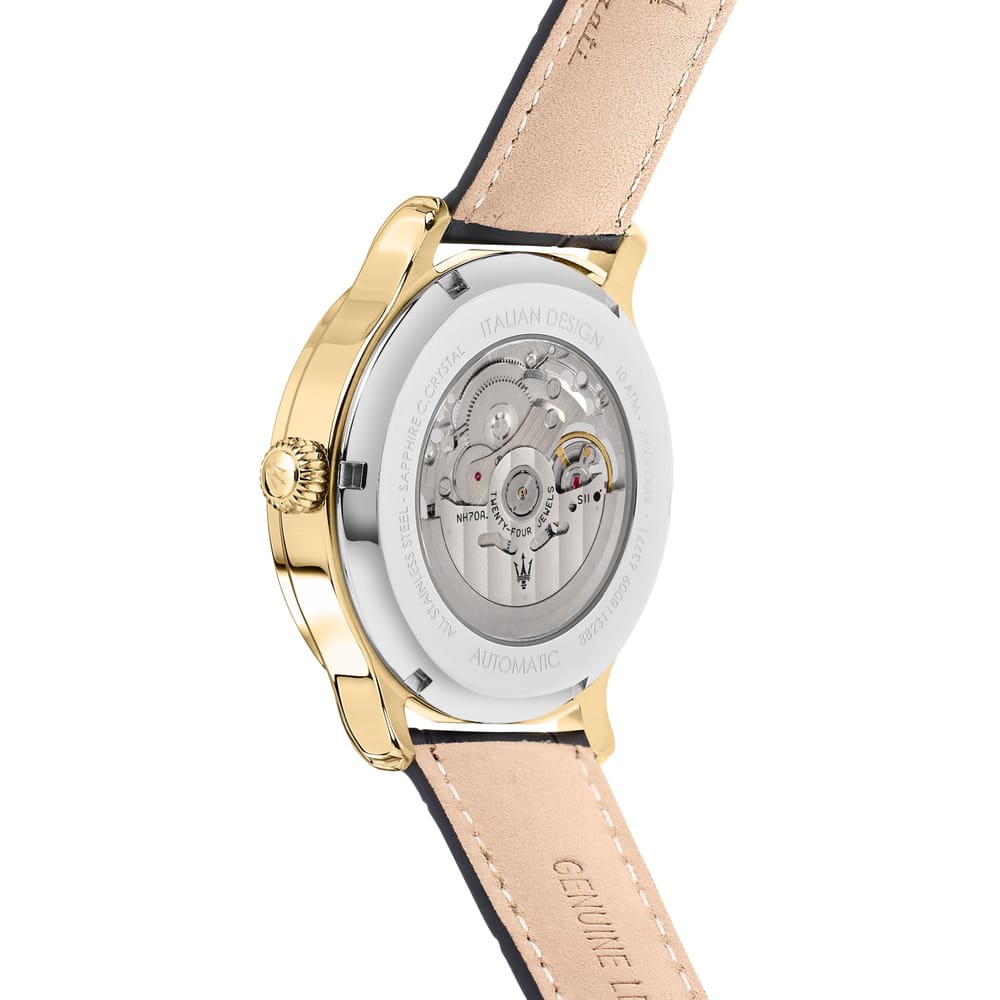 Scopri l'Orologio Maserati Epoca, un gioiello di lusso per l'uomo moderno. Un'idea regalo preziosa per chi ama l'eleganza senza tempo. (Vista 4)