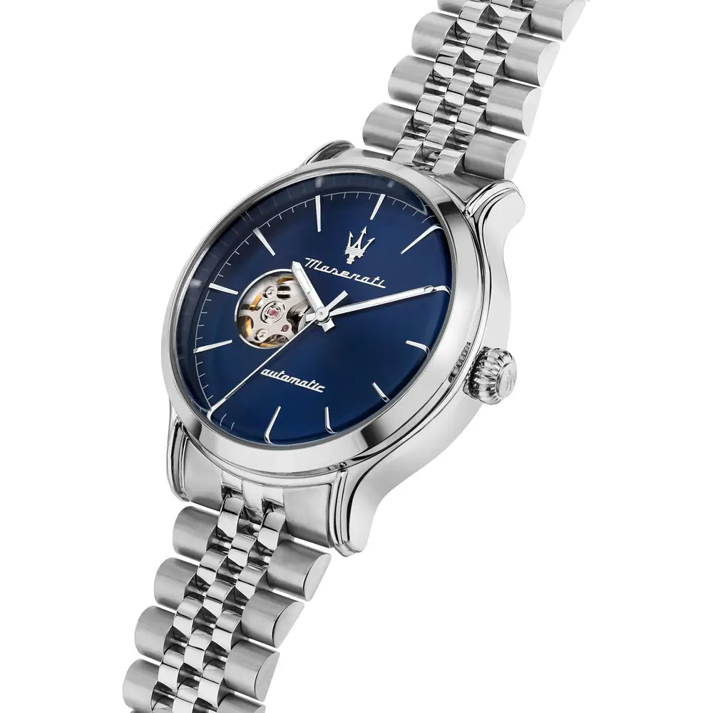 Scopri l'Orologio Maserati Epoca, un gioiello di lusso che incarna l'eleganza senza tempo. Perfetto per chi cerca un accessorio di alta classe. (Vista 3)