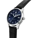 Scopri l'Orologio Maserati Sorpasso, un gioiello di lusso per l'uomo moderno. Design italiano e materiali pregiati. (Vista 4)