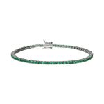 Splendido bracciale tennis in oro con zirconi verdi, un gioiello di lusso perfetto per un'occasione speciale.