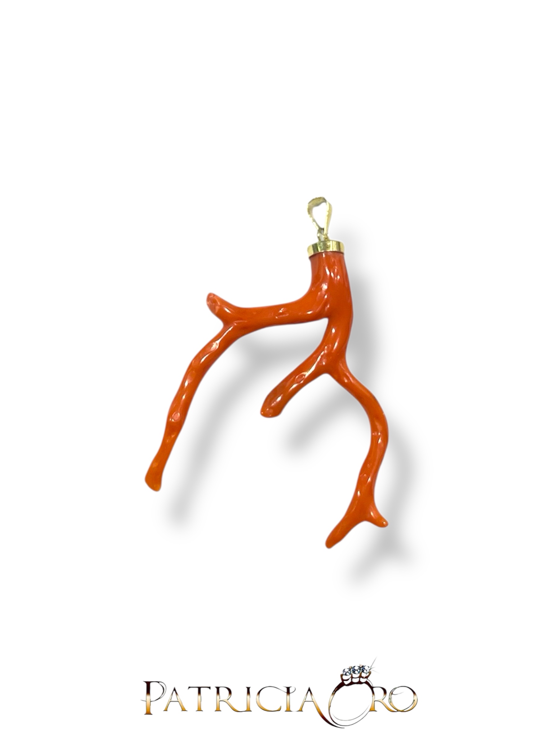 Il Ciondolo Ramo di Corallo Sciacca di Patricia Oro Creations, un capolavoro di alta gioielleria made in Italy, perfetto come idea regalo preziosa.