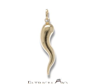 Corno Portafortuna in Oro Giallo: un gioiello di lusso per un'idea regalo preziosa.