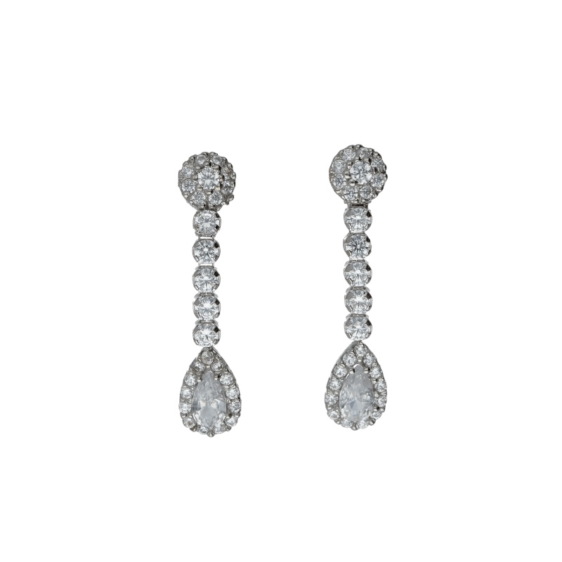 Splendidi orecchini pendenti con zirconi in oro 750, un gioiello di lusso perfetto per un'occasione speciale.