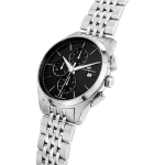 Scopri l'Orologio Maschile Philip Watch Roma, un gioiello di lusso che incarna l'eleganza senza tempo. Perfetto per chi cerca un accessorio di alta gioielleria. (Vista 4)