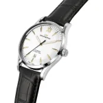 Scopri l'Orologio Maschile Philip Watch Sunray, un gioiello di lusso che incarna l'eleganza senza tempo. Perfetto per chi cerca un accessorio di alta qualità. (Vista 4)