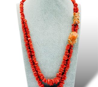 Collana in corallo Sciacca Sassi di Patricia Oro Creations, un gioiello made in italy di alta gioielleria.