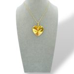 Collana con cuore in oro 750, un gioiello di lusso perfetto per un'idea regalo preziosa.