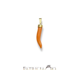 Il Corno Portafortuna in Corallo Sciacca di Patricia Oro Creations, un gioiello made in italy di alta gioielleria.
