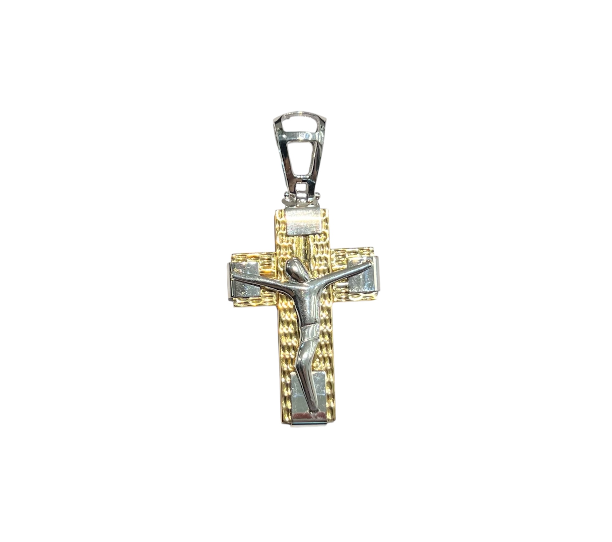 Croce da uomo in oro 750, un gioiello di lusso perfetto per un regalo prezioso.