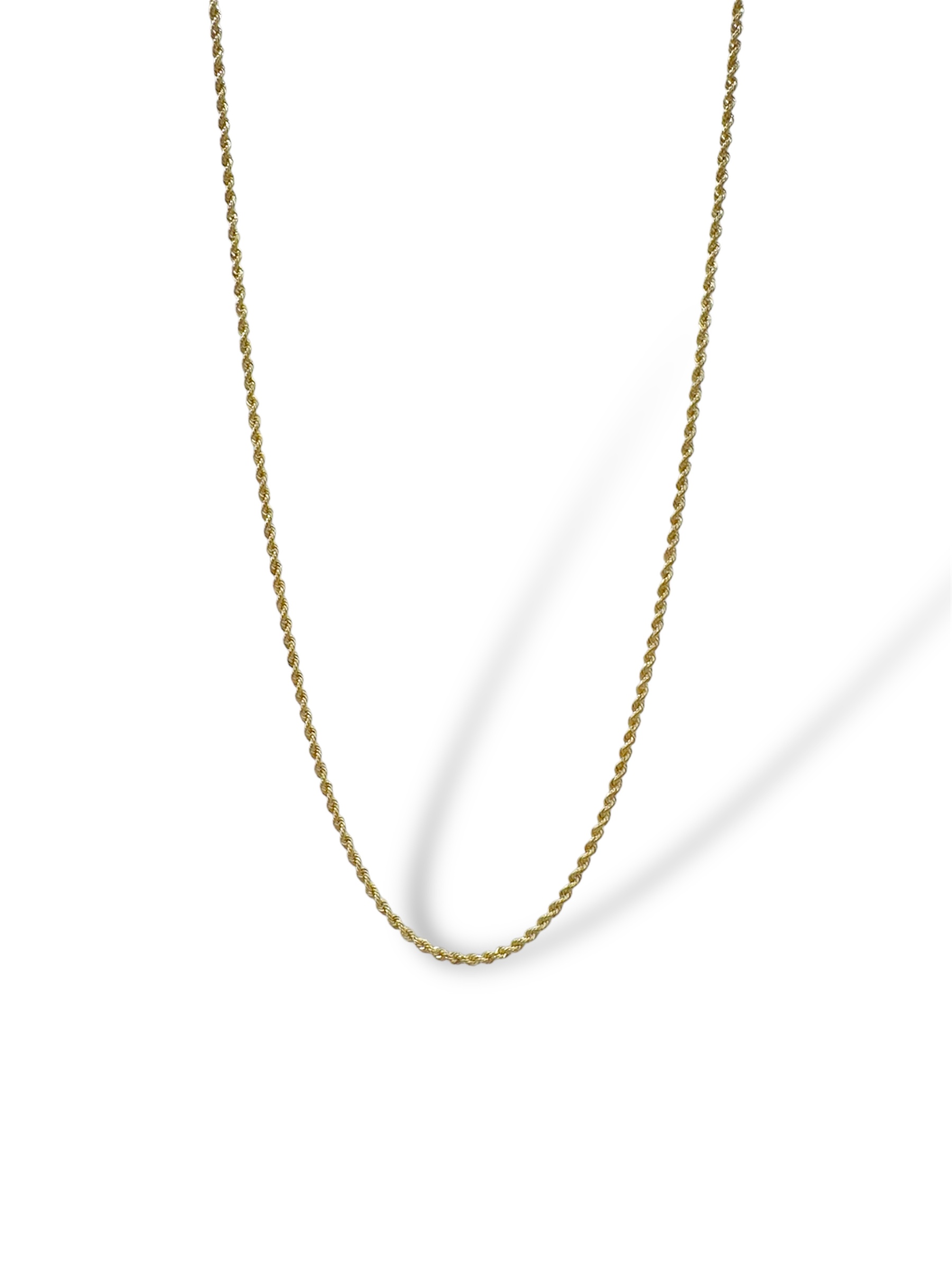 Elegante girocollo da donna in oro 750, un gioiello di lusso perfetto per un'idea regalo preziosa.