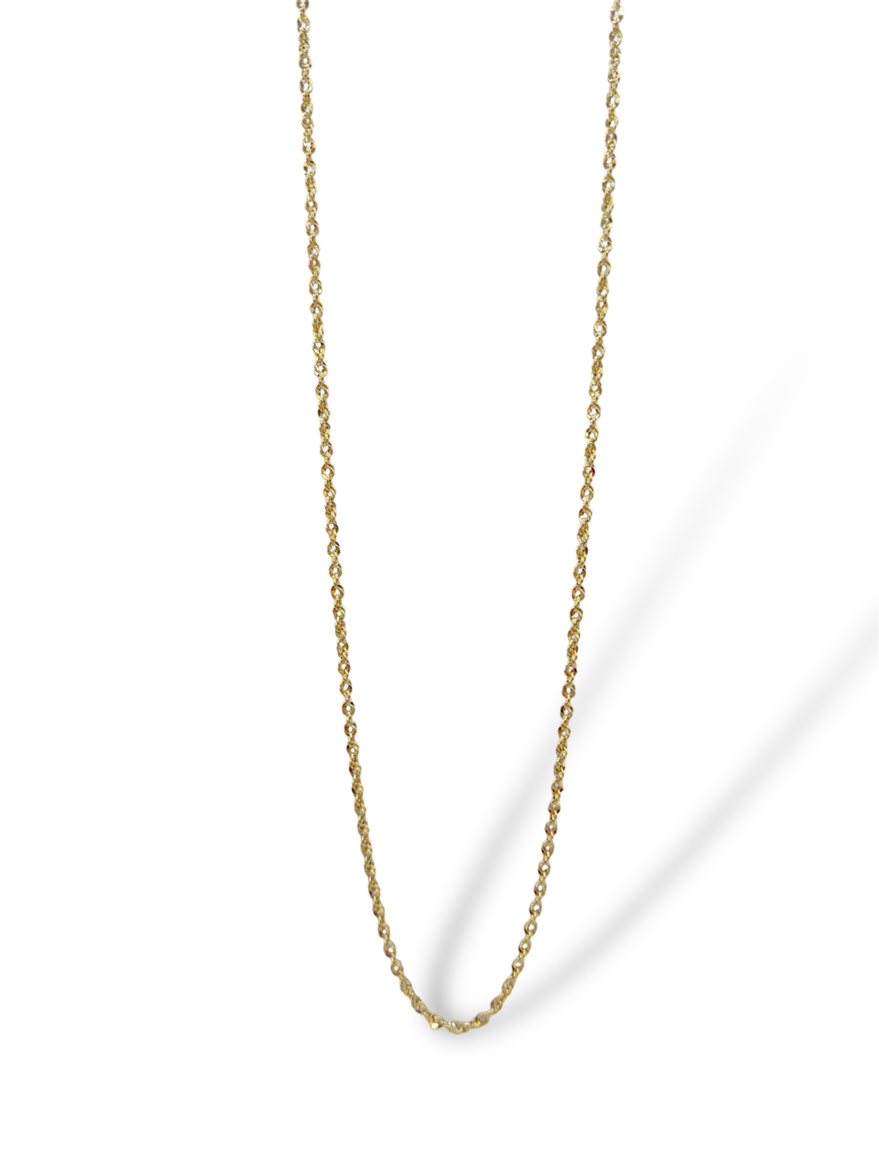 Elegante girocollo da donna in oro, un gioiello di lusso perfetto per un'idea regalo preziosa.