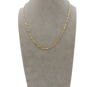 Girocollo da uomo in oro 18k, un gioiello di lusso perfetto per un regalo prezioso. (Vista 2)