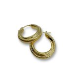 Eleganti orecchini a cerchio in oro 750, gioielli made in italy di alta qualità, perfetti per un tocco di lusso. (Vista 2)
