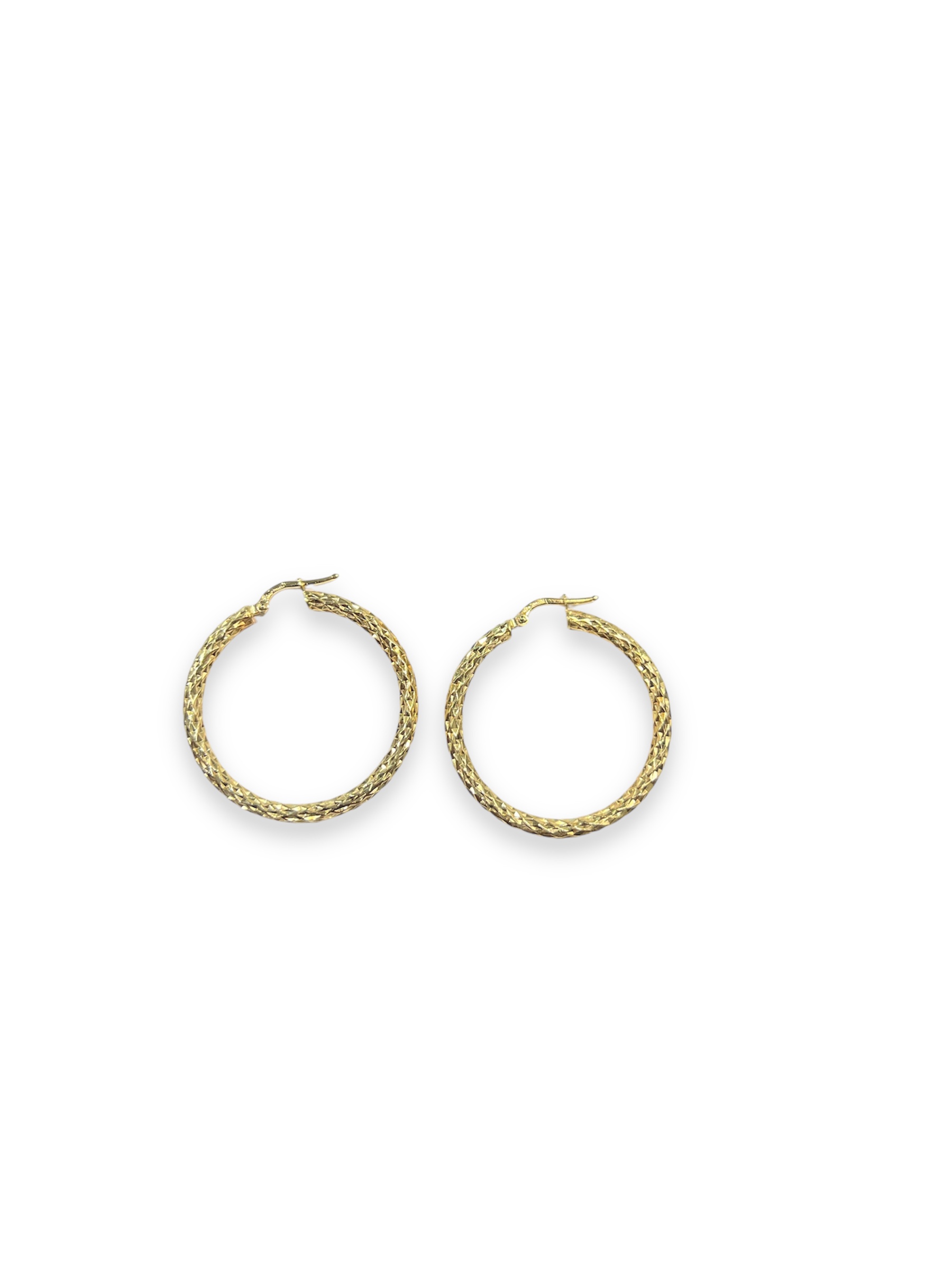 Eleganti Orecchini Cerchi in Oro Giallo 750: un gioiello di lusso per un'eleganza senza tempo.