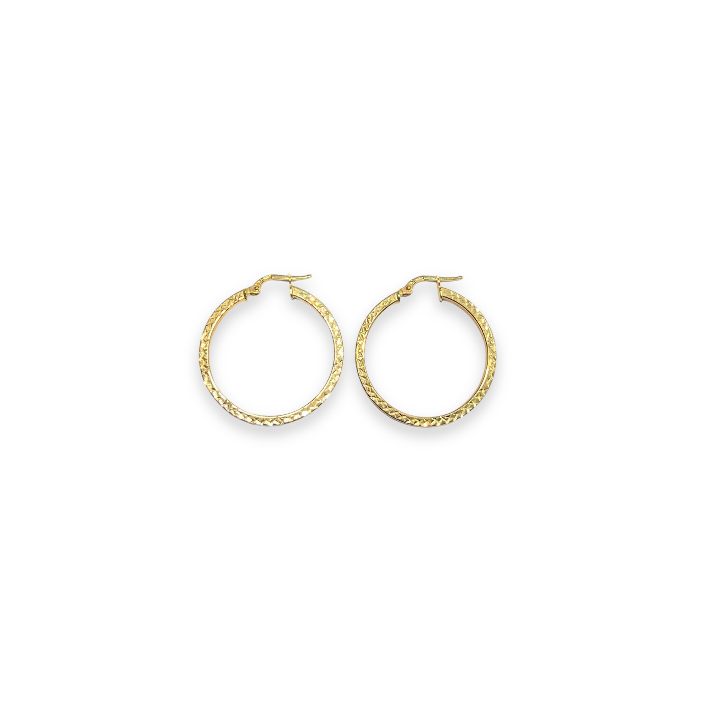 Eleganti orecchini a cerchio in oro giallo 750, un gioiello di lusso perfetto per ogni occasione.