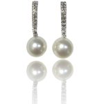 Splendidi Orecchini Perle con Diamanti in Oro 750, un capolavoro di alta gioielleria con diamanti preziosi, perfetti per un'idea regalo di lusso.