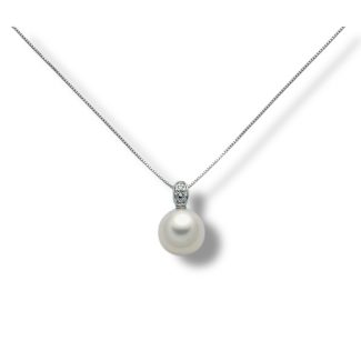 Miluna Pearl and Diamond Necklace in White Gold