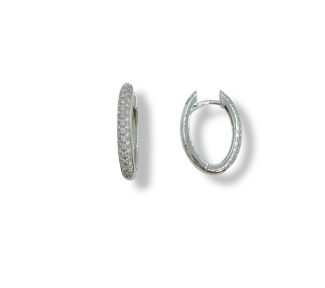 Splendidi cerchi in diamanti in oro bianco Davite&Delucchi, un'eccellenza di gioielli diamanti per un'eleganza senza tempo. (Vista 2)