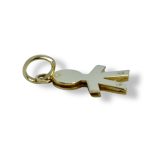 Ciondolo in oro a forma di bimbo, un gioiello made in italy perfetto come idea regalo preziosa (Vista 2)