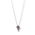 Splendida Collana Croce di Rubino con Diamanti in Oro 750, un capolavoro di Davite&Delucchi, perfetto per chi cerca gioielli diamanti di alta gioielleria. (Vista 2)