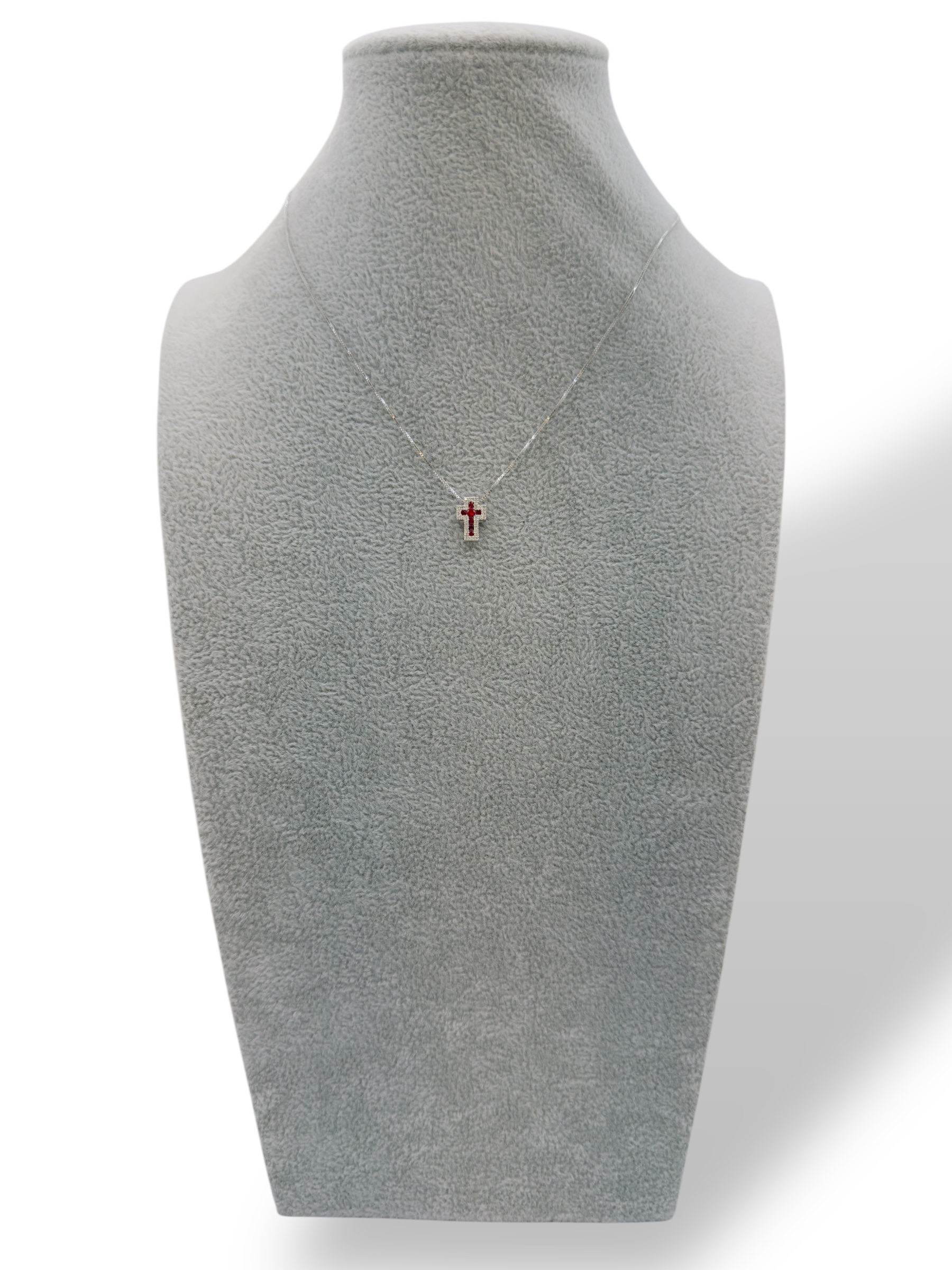 Collana Croce di Rubino con Diamanti in Oro 750 Davite&Delucchi | Gioielleria Patricia Oro Splendida Collana Croce di Rubino con Diamanti in Oro 750 Davite&Delucchi: un capolavoro di alta gioielleria, perfetto per chi ama i gioielli diamanti.
