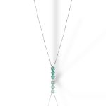 Splendida Collana Trilogy Smeraldo e Diamanti in Oro Bianco 750: un capolavoro di alta gioielleria con smeraldi preziosi. (Vista 2)