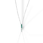 Collana Trilogy Smeraldo e Oro Bianco 750: un capolavoro di alta gioielleria con smeraldi preziosi. (Vista 2)