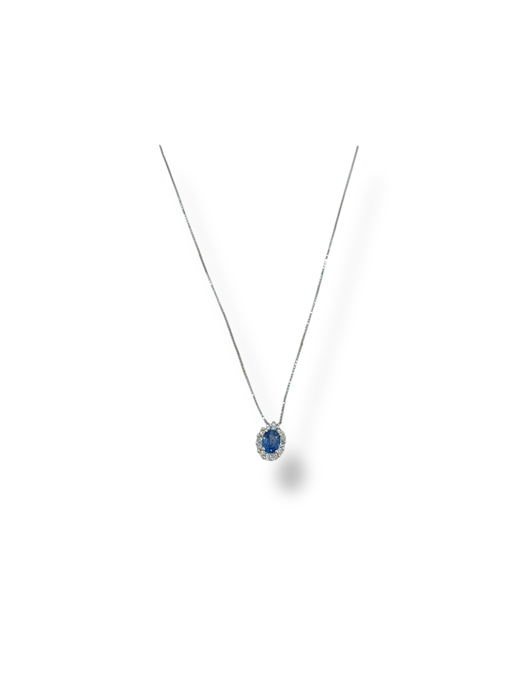 Splendida collana Davite&Delucchi in oro 750 con zaffiro e diamanti, un gioiello di lusso per un'eleganza senza tempo. (Vista 2)