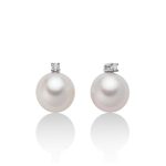 Splendidi orecchini in oro Miluna con perla e diamante, un gioiello di lusso perfetto per un'occasione speciale.