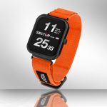 Scopri l'Orologio Smartwatch Sector S-03, un gioiello di lusso che unisce tecnologia e stile. Perfetto per chi cerca un accessorio sofisticato. (Vista 4)