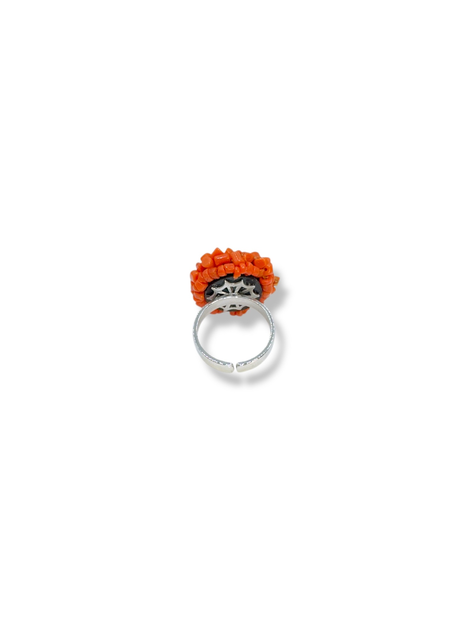 Anello Corallo Sciacca Cupolini, un gioiello made in italy di Patricia Oro Creations, un'opera d'arte di alta gioielleria. (Vista 2)