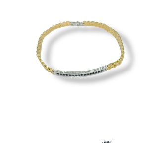 Bracciale maschile in oro e zirconi, un gioiello di lusso perfetto per un'idea regalo preziosa.