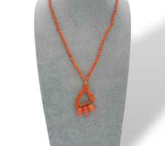 Splendida Collana in Corallo Sciacca di Patricia Oro Creations, un gioiello made in italy di alta gioielleria.