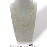 Girocollo maschile in oro bicolore, un gioiello di lusso perfetto per un regalo prezioso.