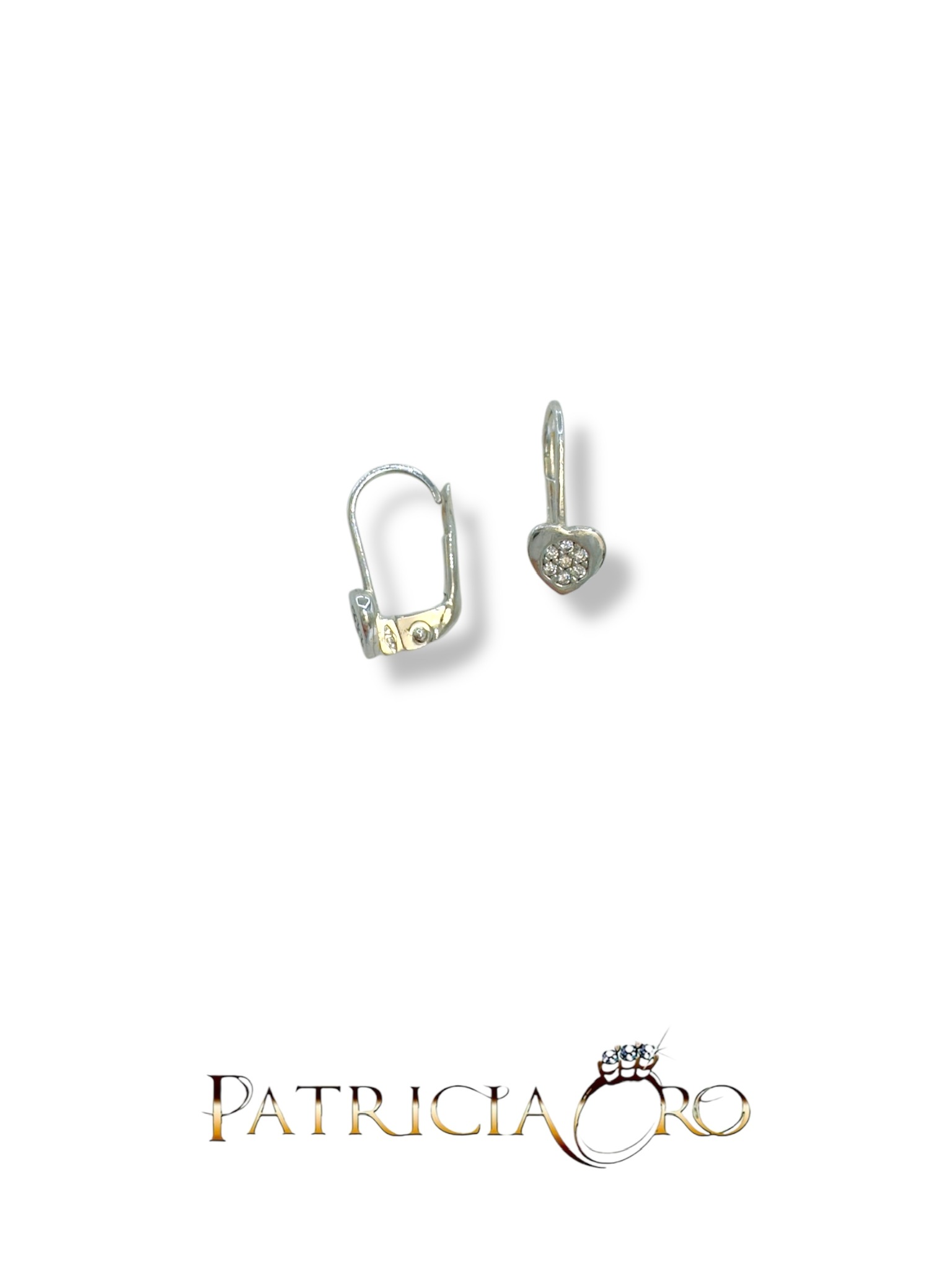 Splendidi orecchini a cuore per bambina in oro, un gioiello made in italy di alta qualità, perfetto come regalo prezioso. (Vista 2)