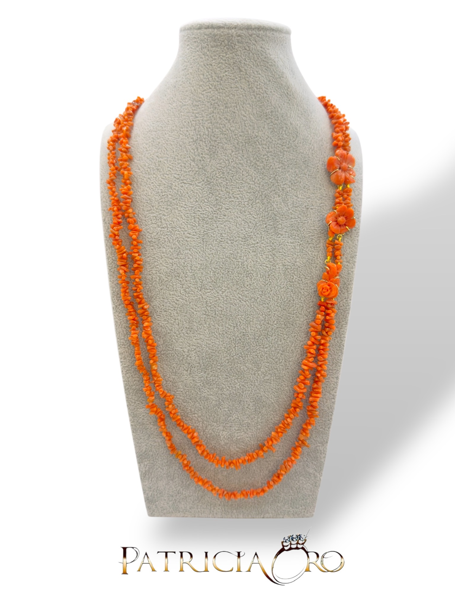 Splendida Collana Corallo Sciacca Fiore di Patricia Oro Creations, un gioiello made in italy di alta gioielleria.