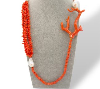 Splendida Collana Corallo Sciacca Ramo, un gioiello made in Italy di Patricia Oro Creations, perfetto per un'idea regalo preziosa.