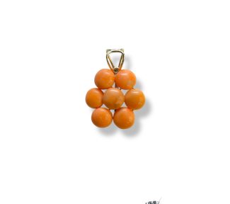 Il Ciondolo Lenticchie Corallo Sciacca, un capolavoro di Patricia Oro Creations, incarna l'eccellenza dei gioielli made in italy, perfetto per chi cerca un'idea regalo preziosa.