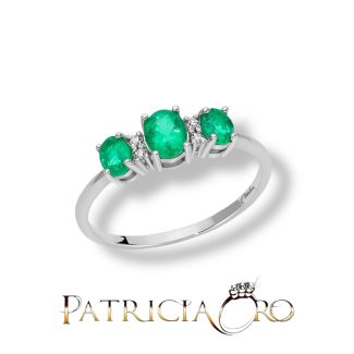 Miluna Trilogy Emerald and Diamond Ring 18kt