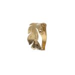 L'anello a foglia in oro giallo 18k, un gioiello di lusso che incarna l'eleganza e la raffinatezza dell'alta gioielleria.