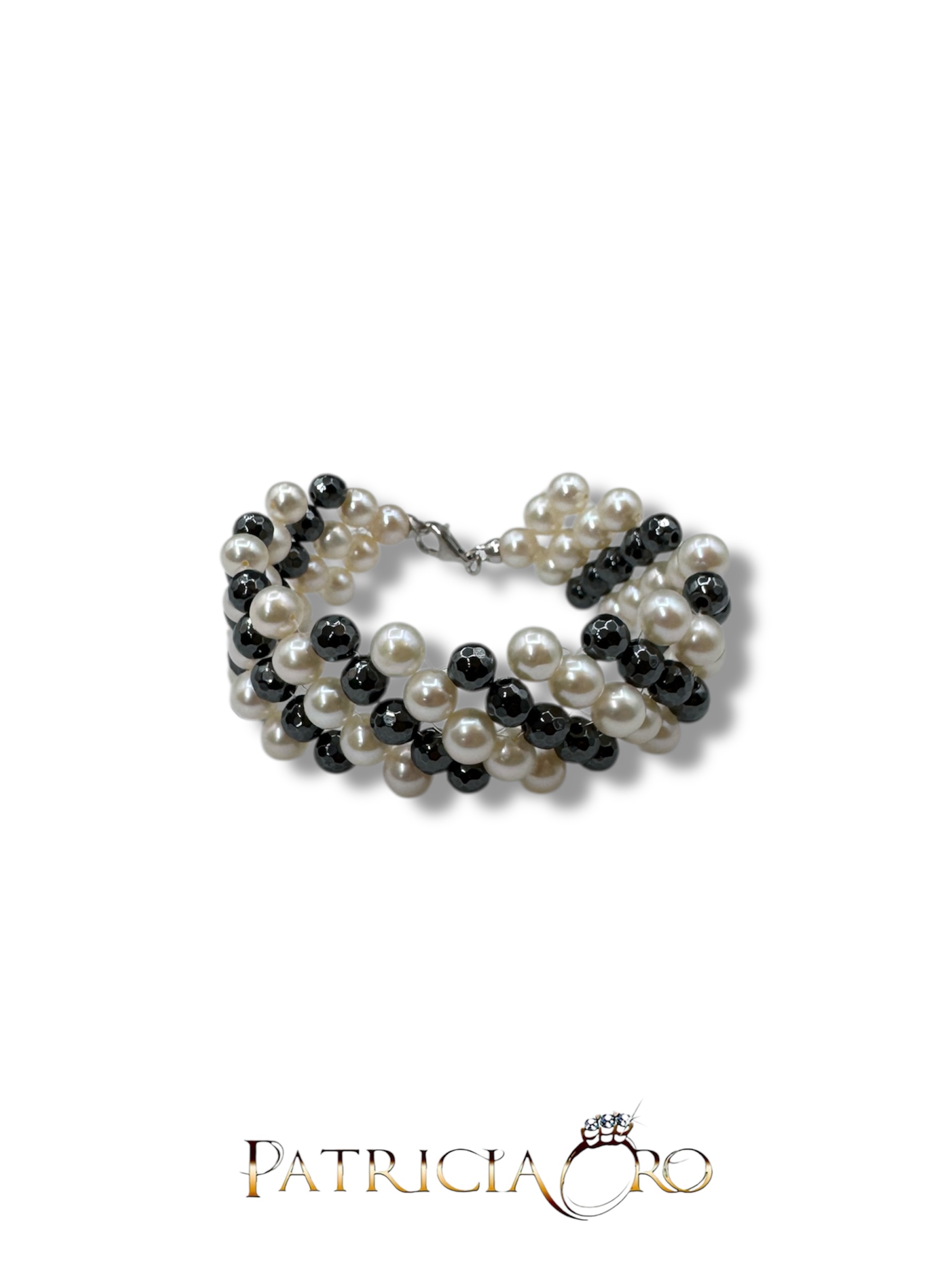 Bracciale da donna con perle ed ematite, un gioiello made in Italy di Patricia Oro Creations, perfetto per un regalo prezioso.