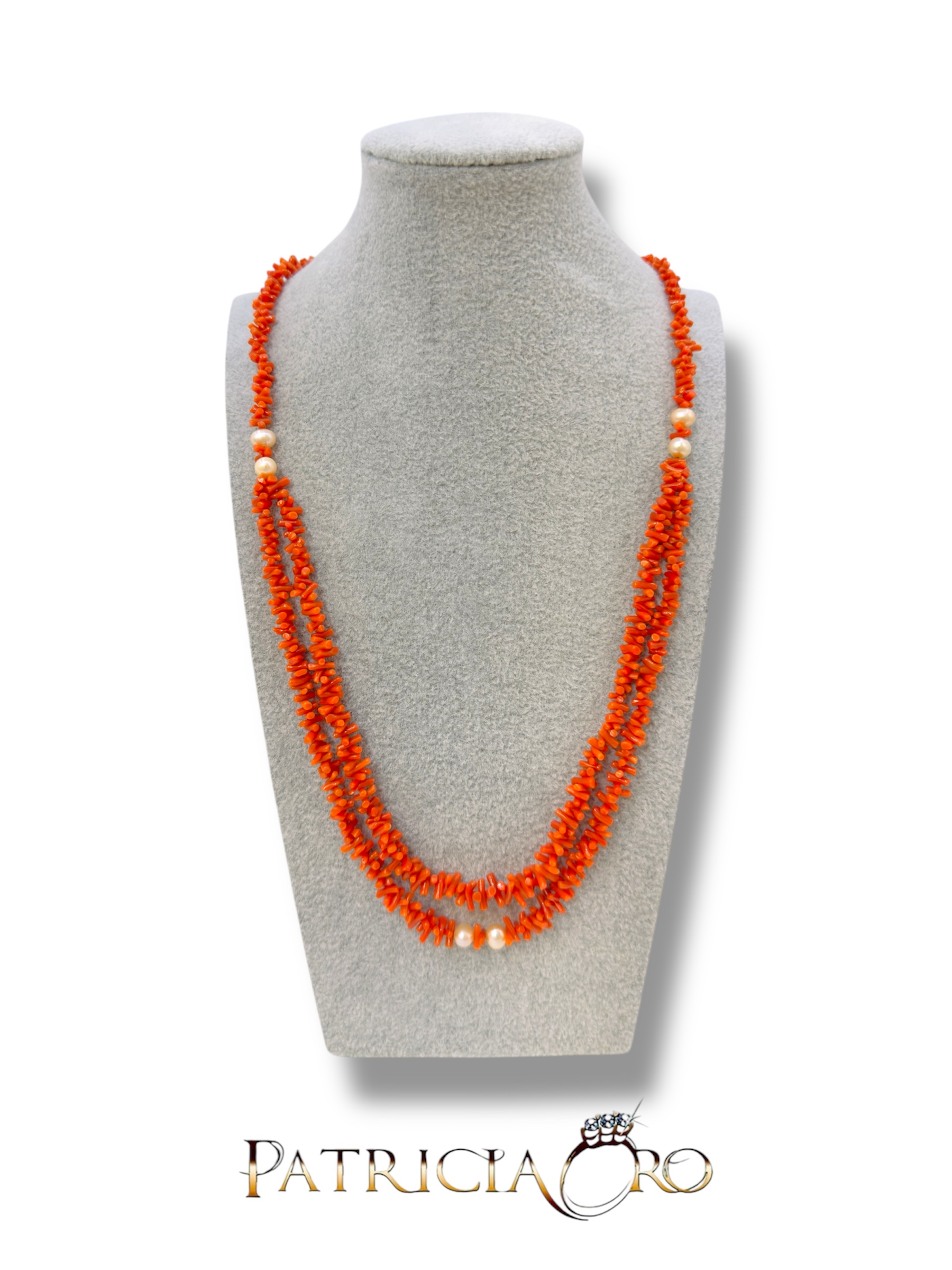 Splendida collana da donna Patricia Oro Creations con Corallo Sciacca e perle, un gioiello made in italy di alta gioielleria.