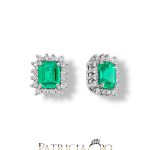 Orecchini Miluna in oro bianco con smeraldi e diamanti: un capolavoro di alta gioielleria per un'eleganza senza tempo.